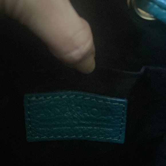 Anna Paola Italian Leather Bucket Bag + Crossbody Bag, Teal - Picture 6 of 16